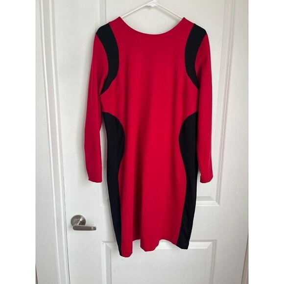 Dress - Picture 1 of 2
